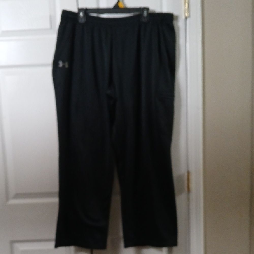 Under Armour Men's loose black sweatpants joggers Sz 2XL EUC